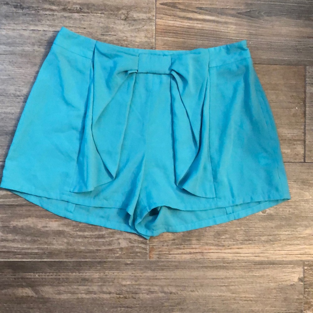 Bow Dress Shorts